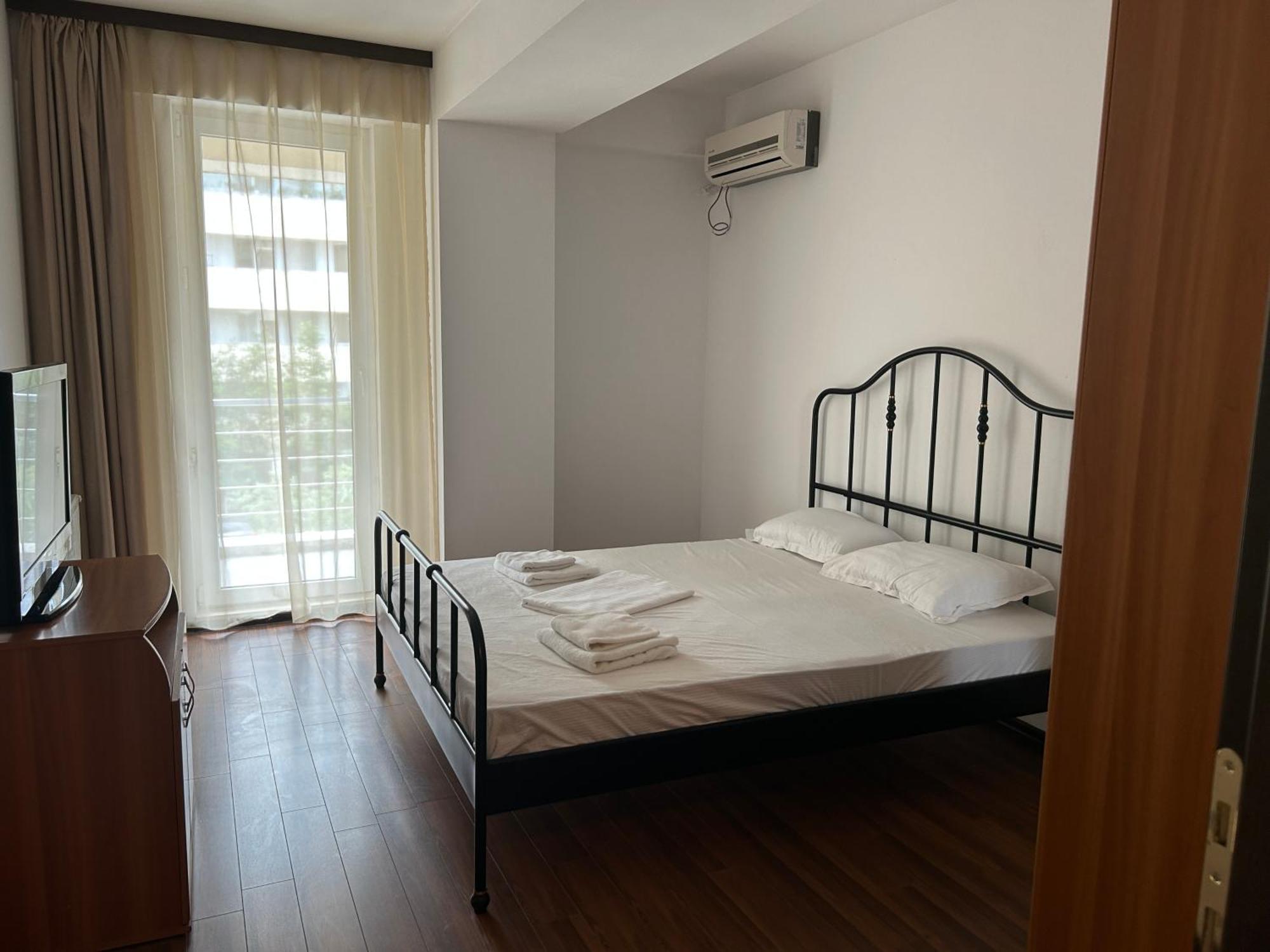 Summerland Apartmants Mamaia Nord Apartment Exterior photo